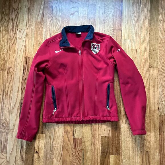 Nike US Soccer Black and Red Fleece Jacket - Picture 2 of 8